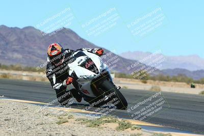 media/Mar-12-2022-SoCal Trackdays (Sat) [[152081554b]]/Turn 14 Inside (155pm)/